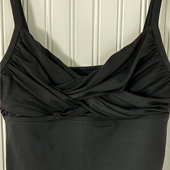 La Blanca Twist Ruched Front Flattering Tankini Swim Top Black Size 6 - Picture 2 of 7